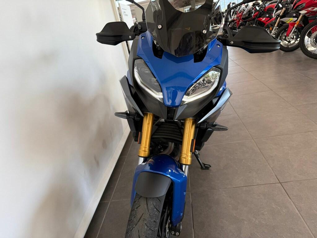 F 900 XR