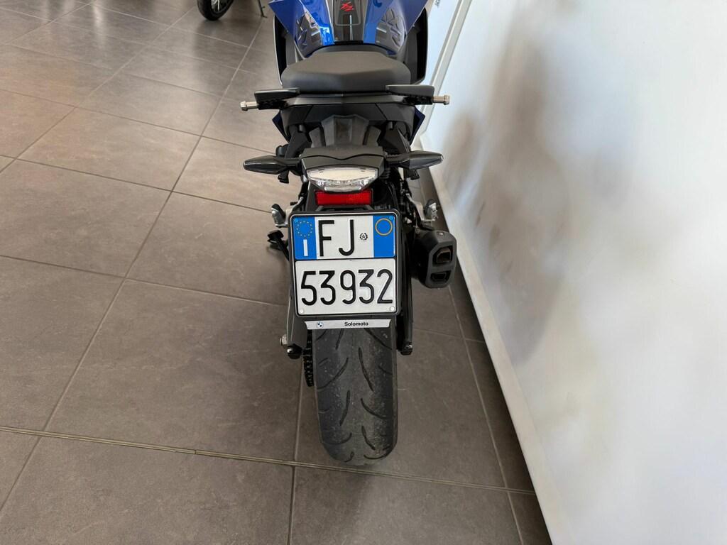 F 900 XR