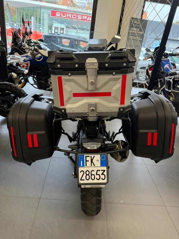 G 310 GS