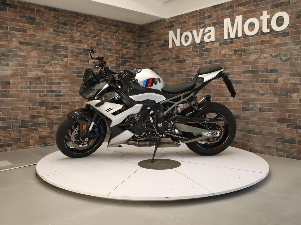M 1000 R