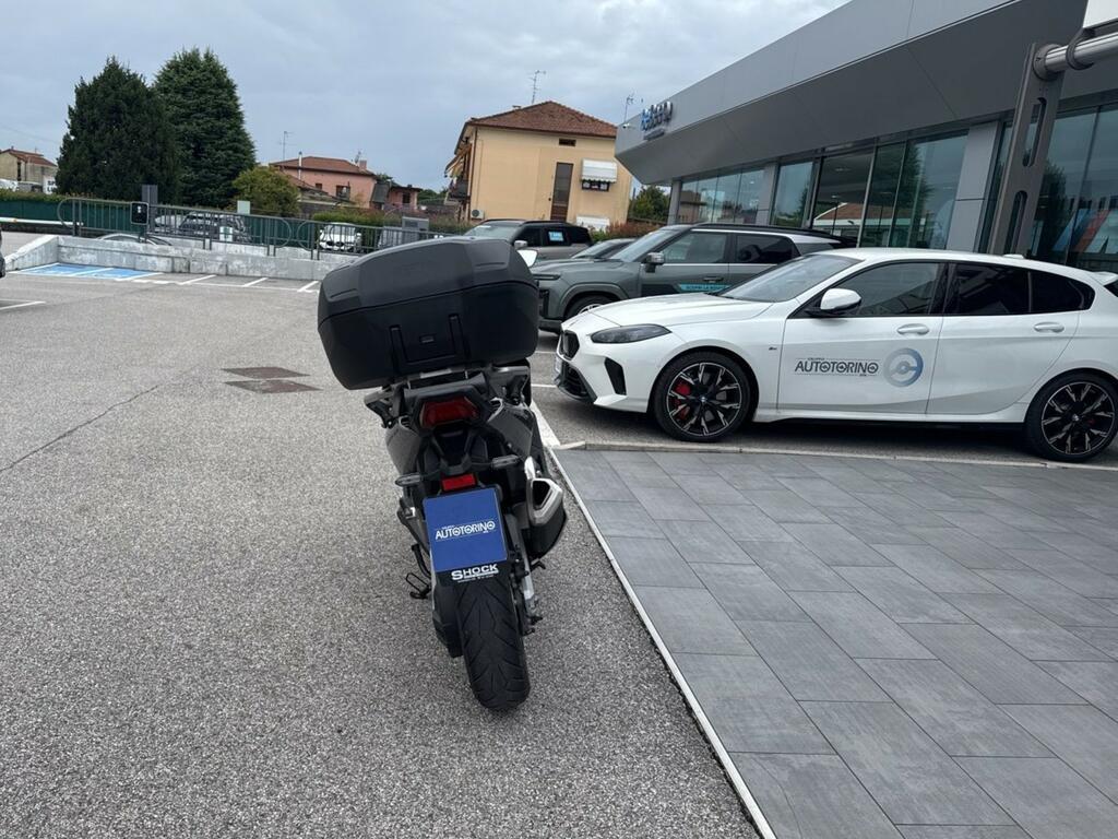 FORZA 750