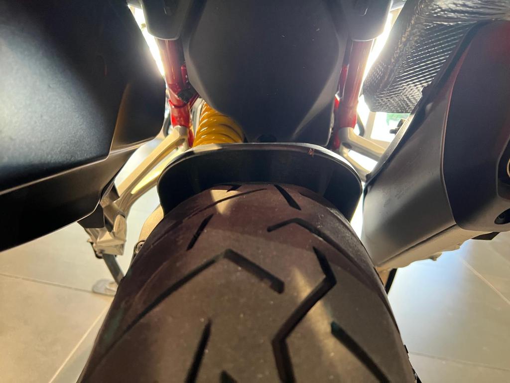 MULTISTRADA V4