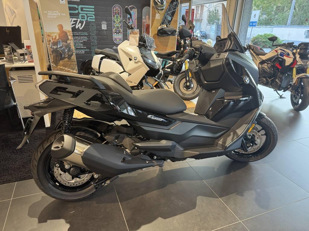 C 400 GT