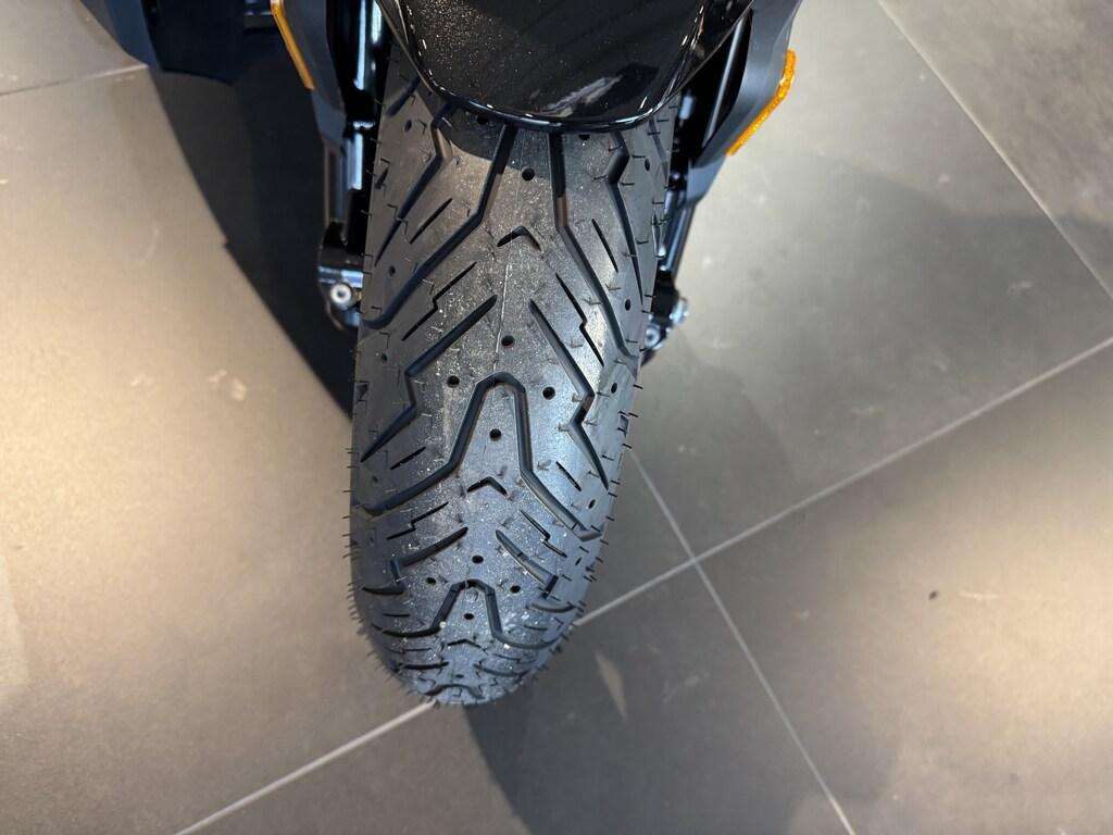 C 400 GT