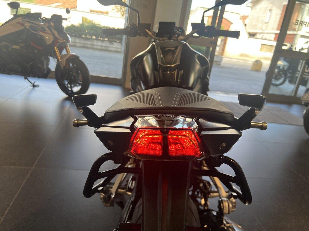 R 1250 R