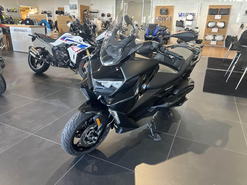 C 400 GT