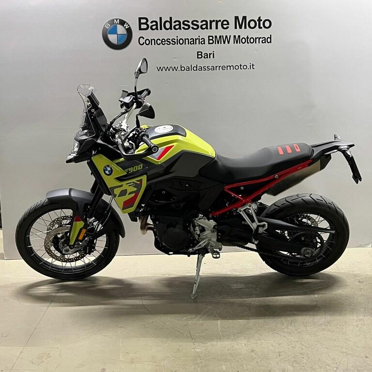 F 900 GS