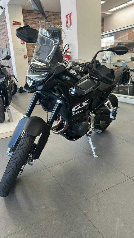 F 900 GS