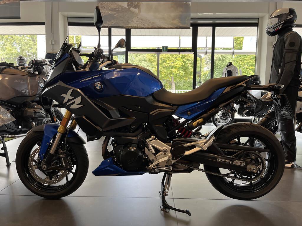 F 900 XR