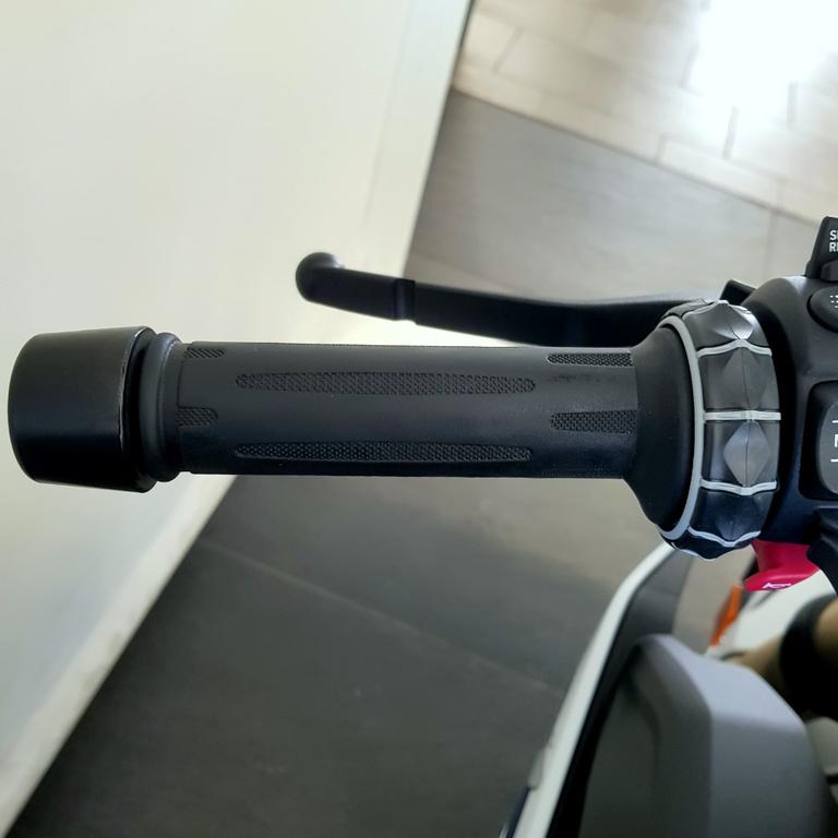 S 1000 R