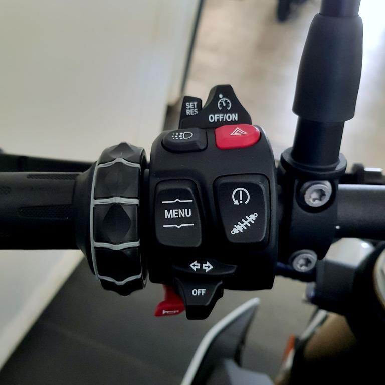 S 1000 R