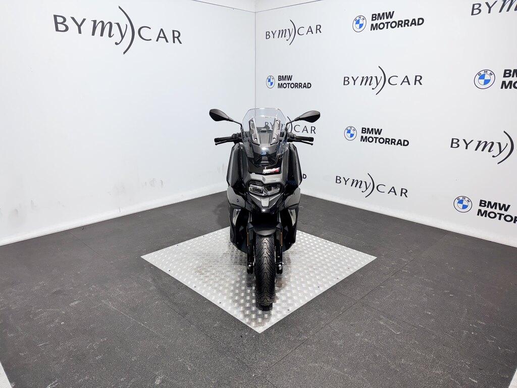 C 400 X