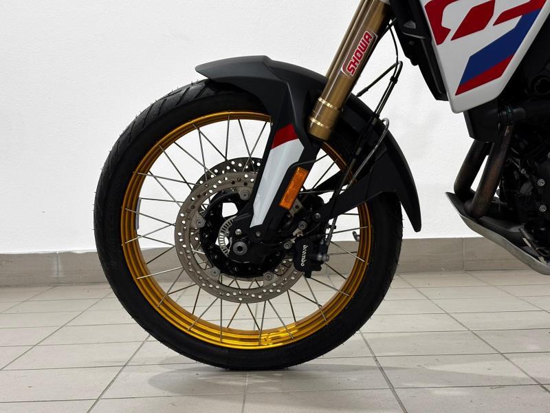 F 900 GS