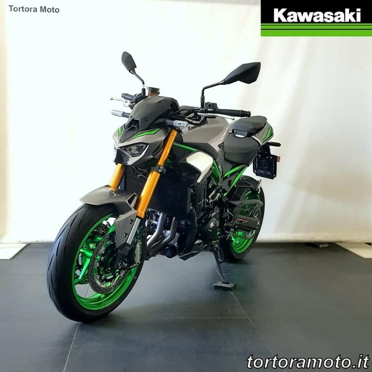 Z 900