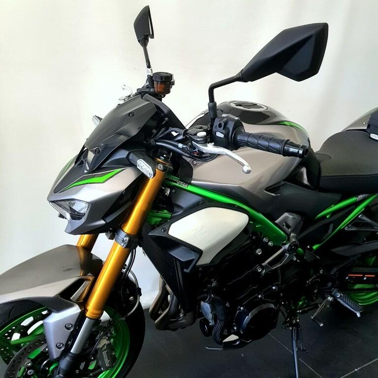 Z 900