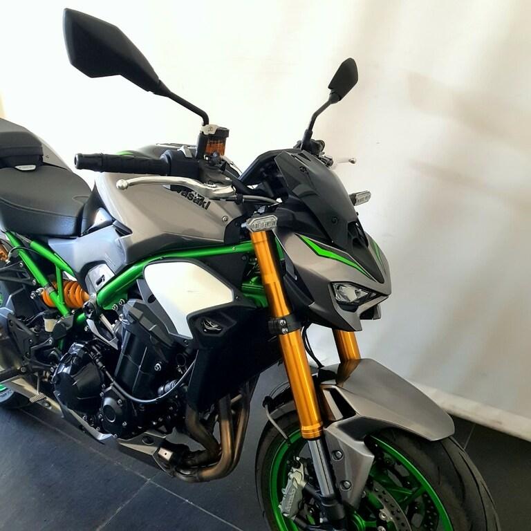 Z 900