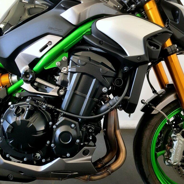 Z 900