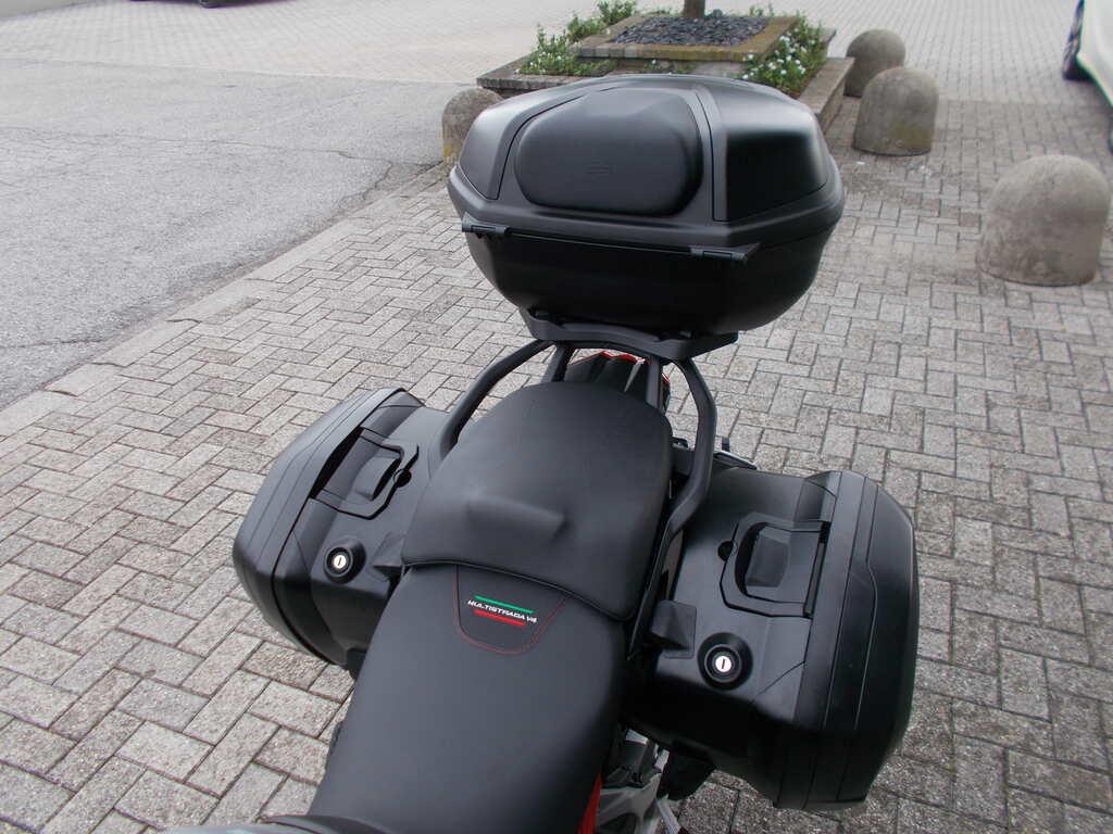 MULTISTRADA V4