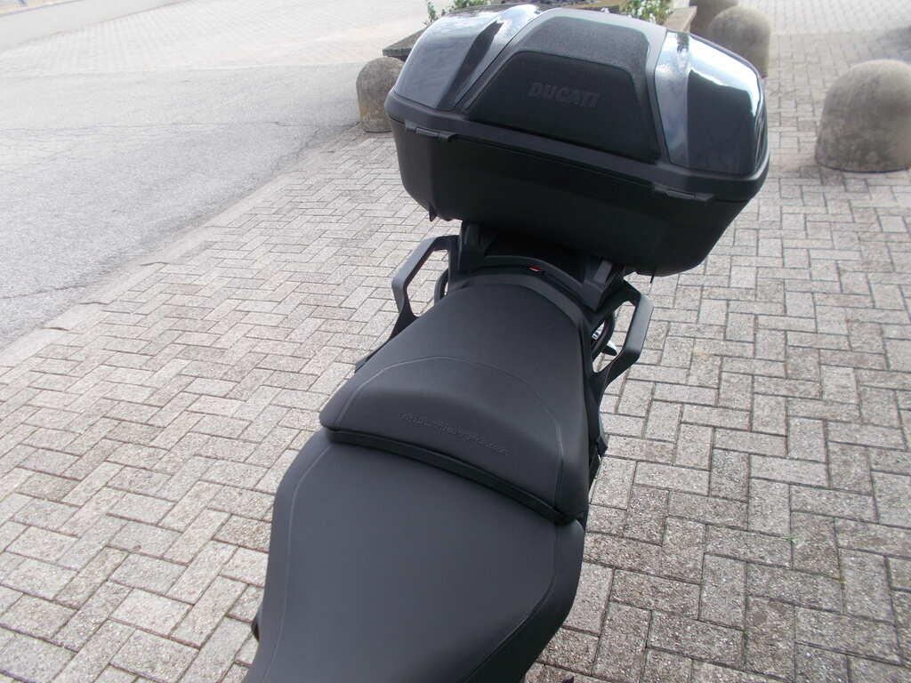 MULTISTRADA V2