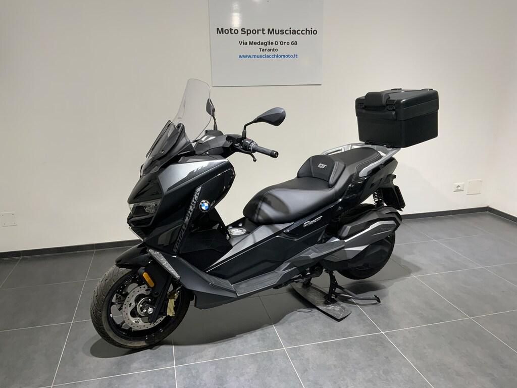 C 400 GT