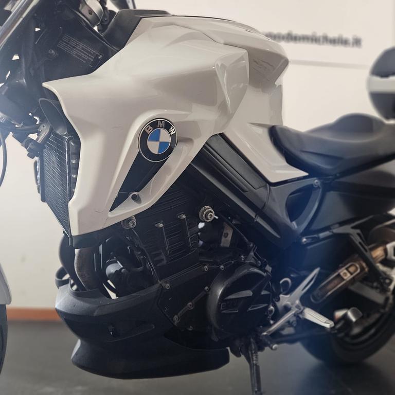 F 800 R