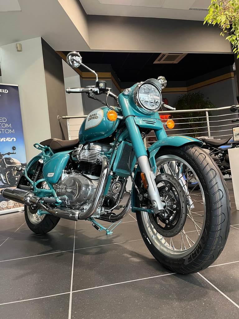 CLASSIC 650