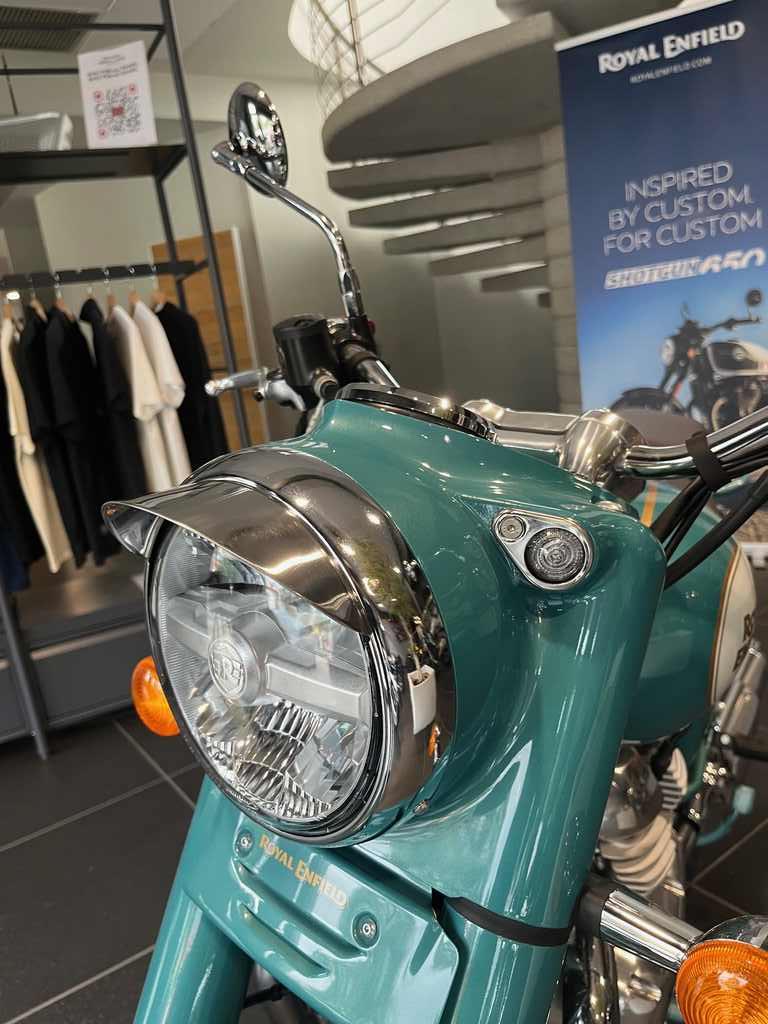 CLASSIC 650