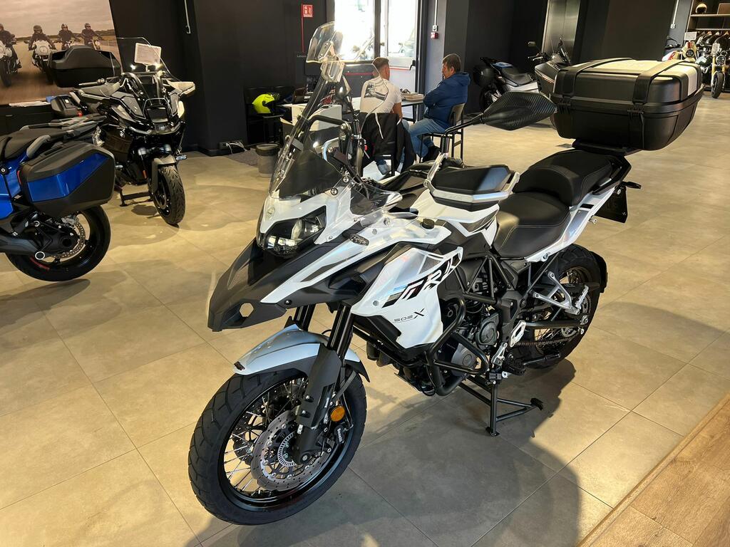 TRK 502