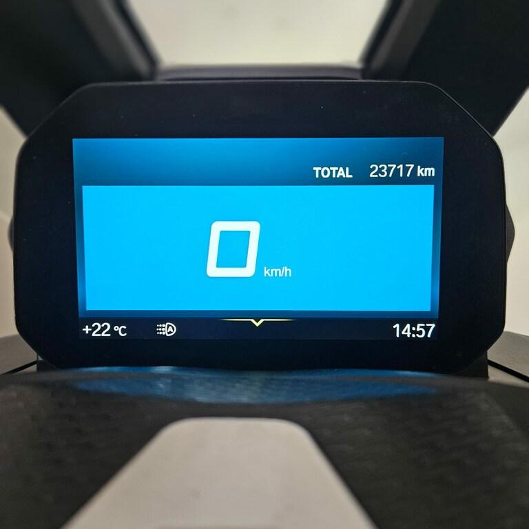 C 400 X