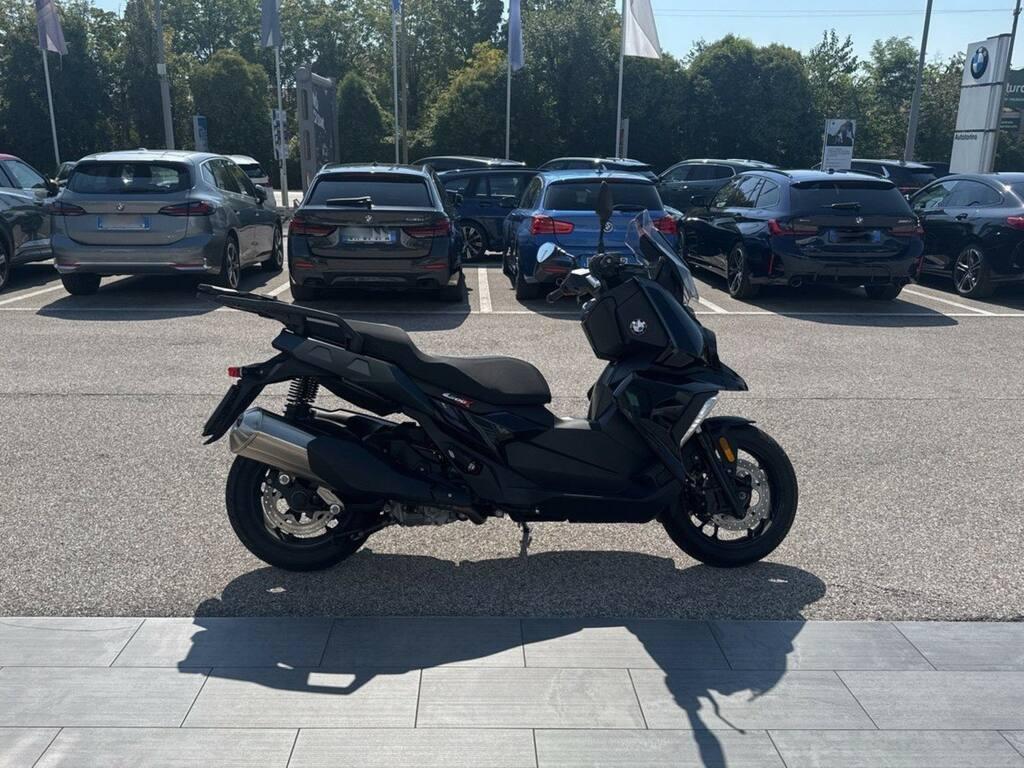 C 400 X