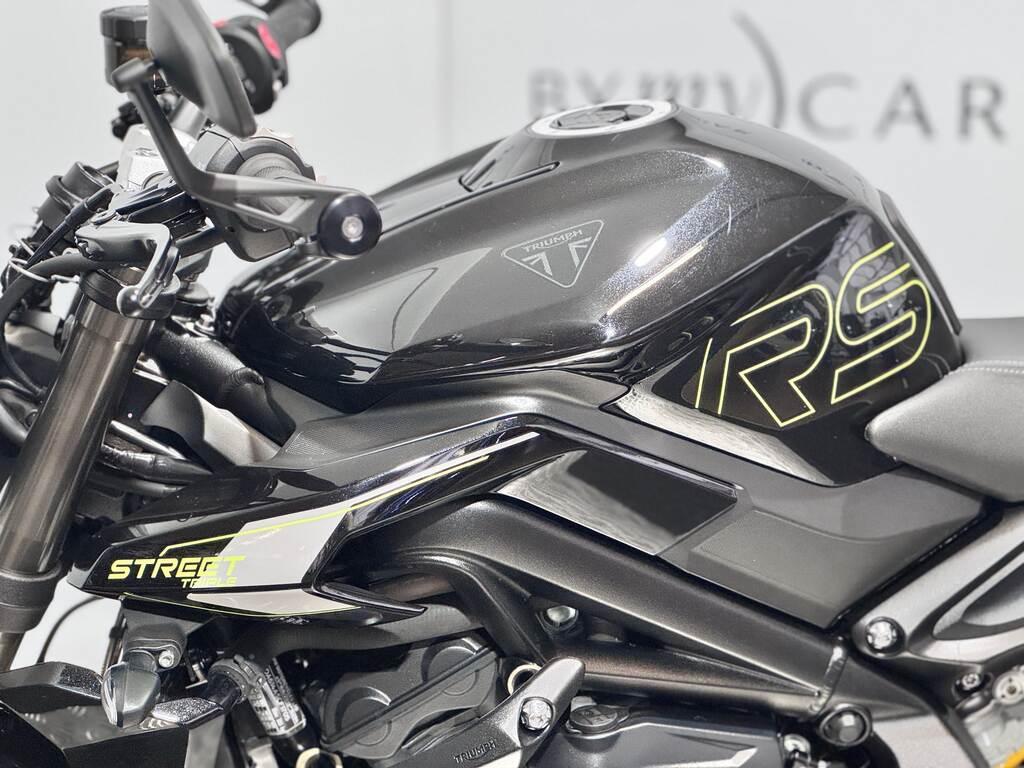 STREET TRIPLE 765