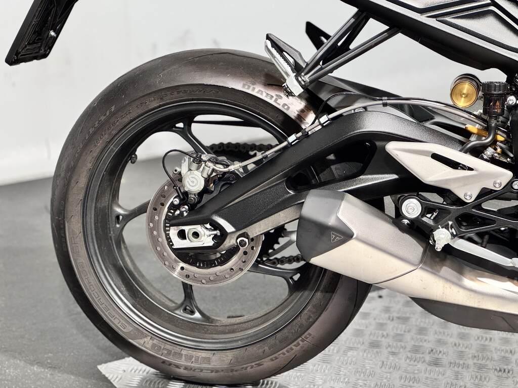 STREET TRIPLE 765