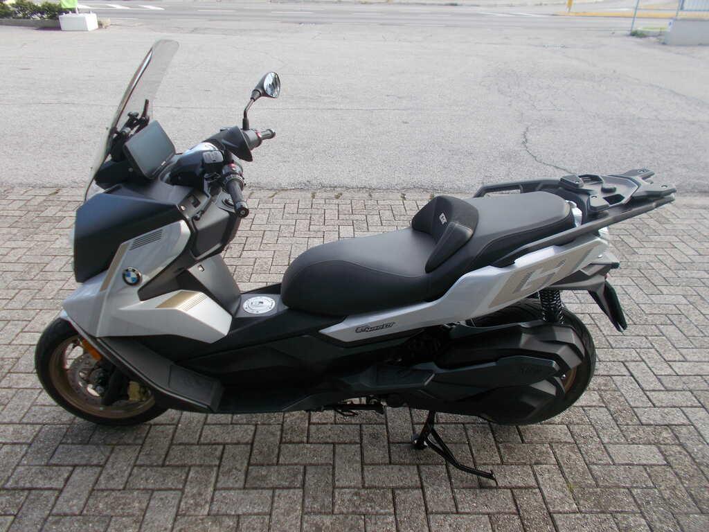 C 400 GT