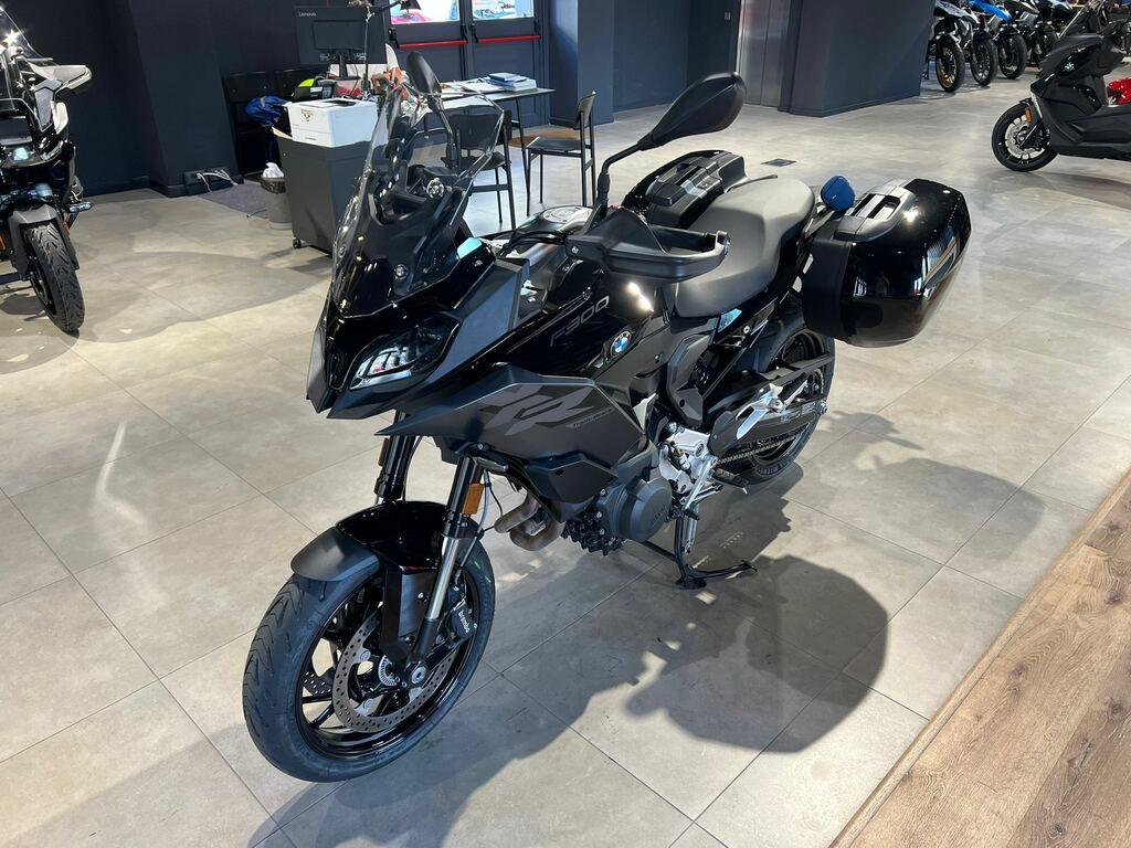 F 900 XR