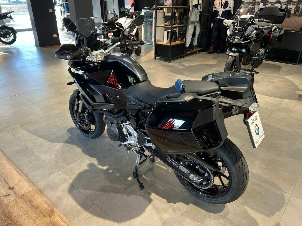 F 900 XR