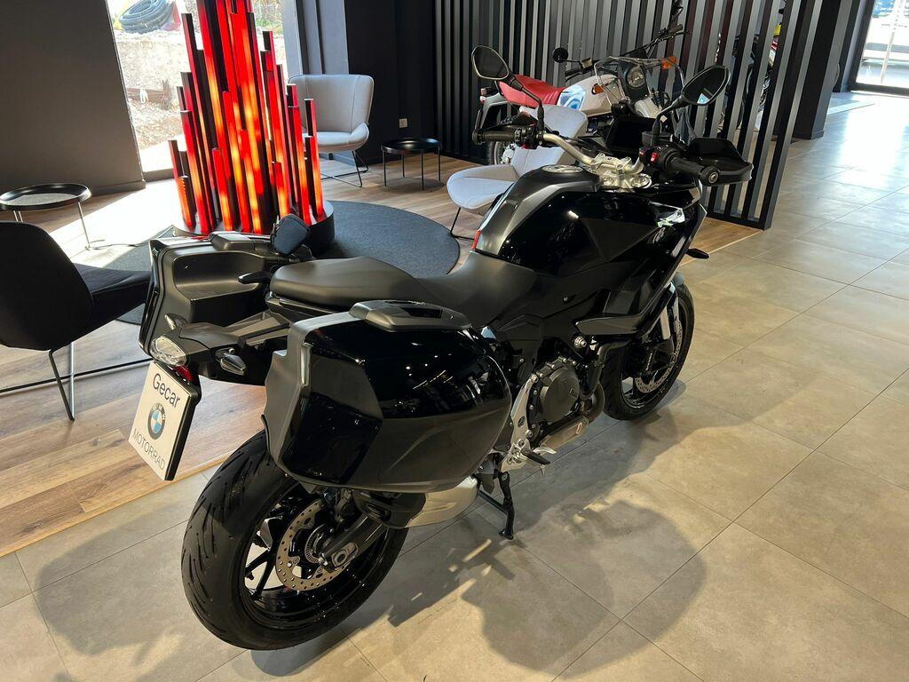 F 900 XR