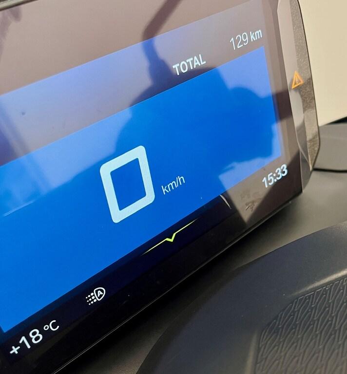 C 400 X