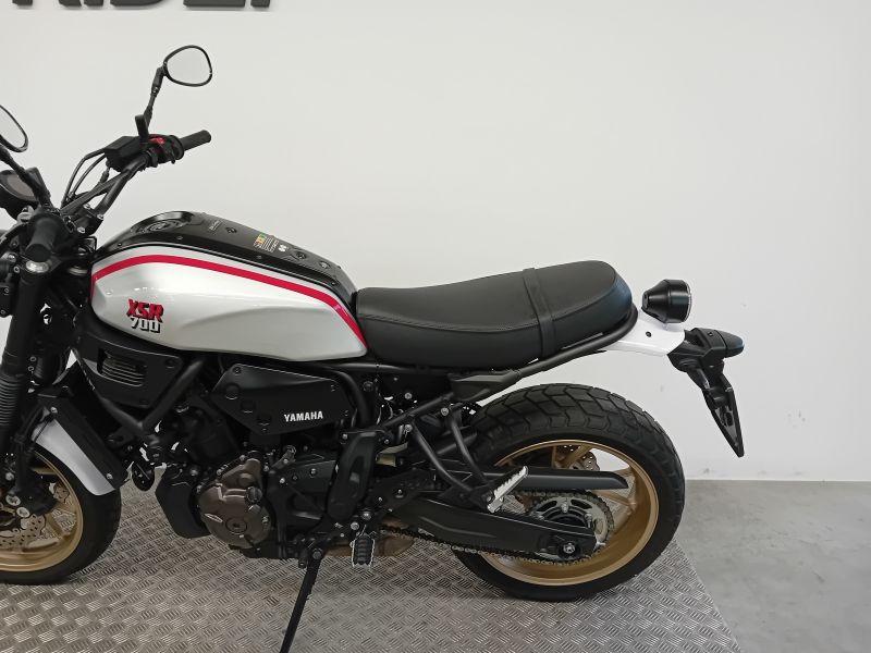 XSR 700