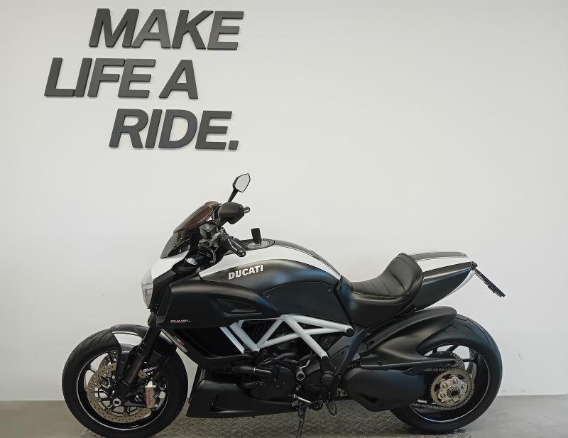 DIAVEL 1199