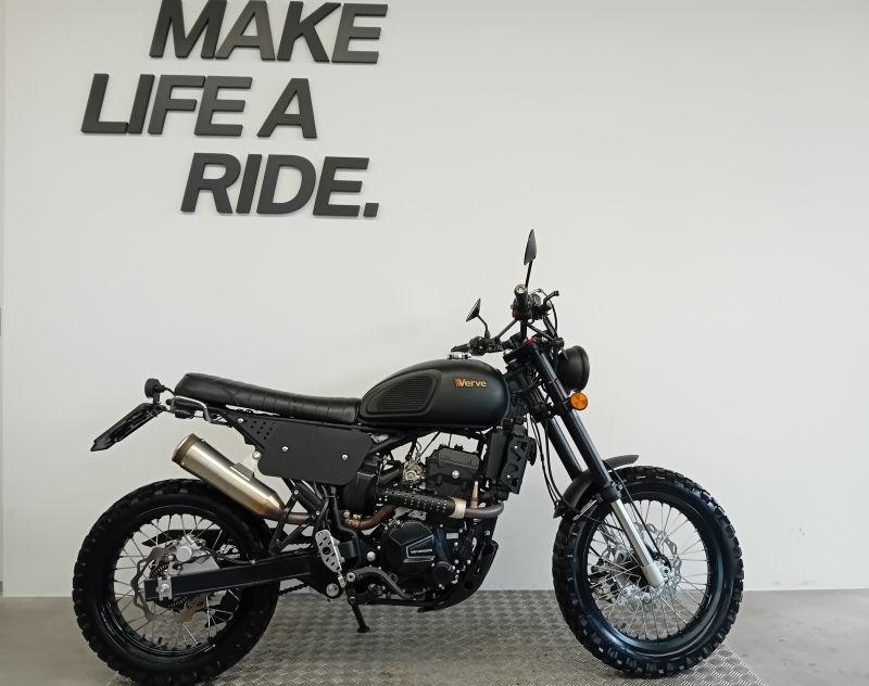 TRACKER 250
