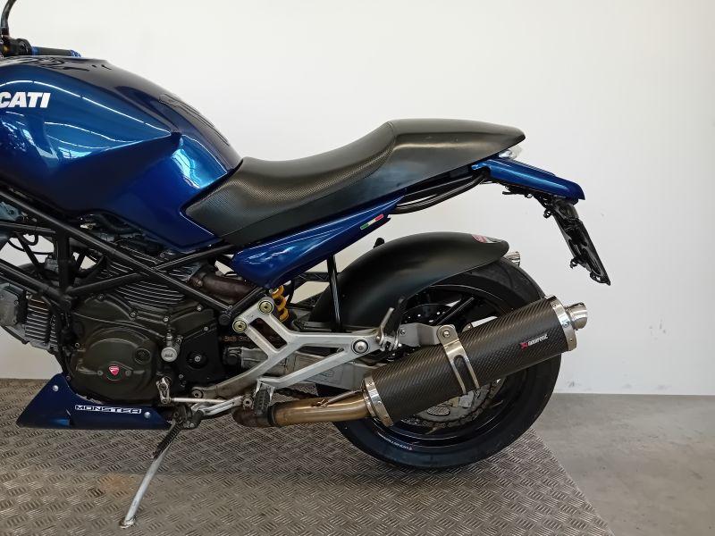 MONSTER 600