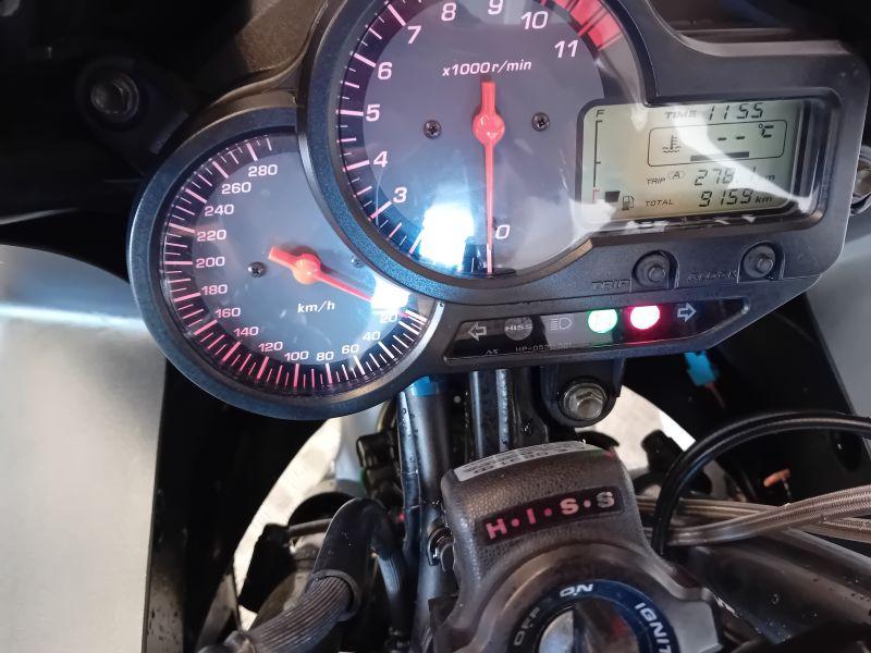 VTR 1000 F