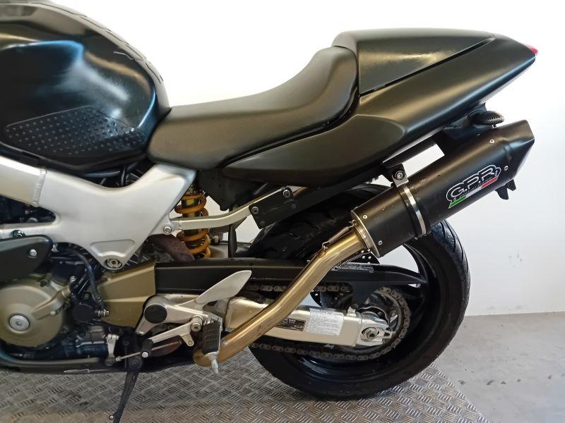 VTR 1000 F