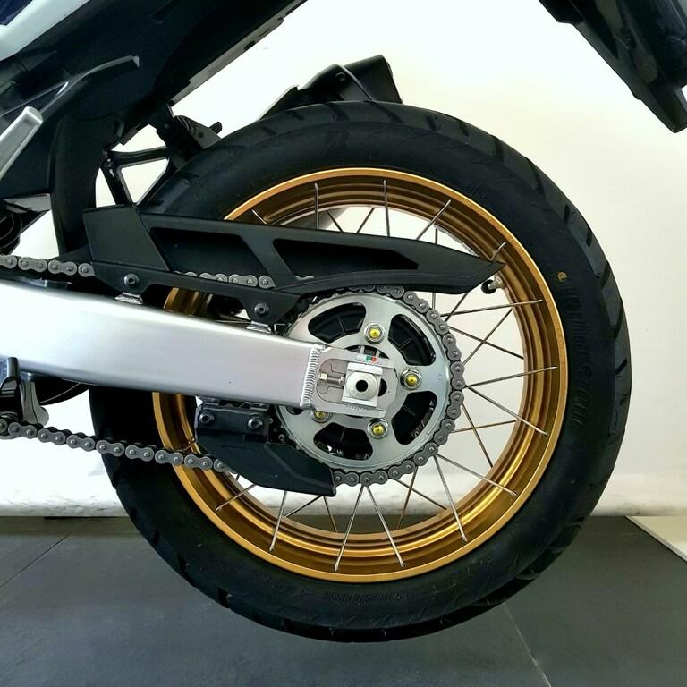 AFRICA TWIN 1100