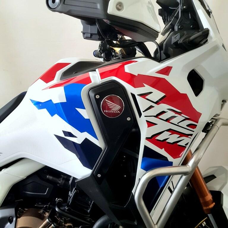 AFRICA TWIN 1100