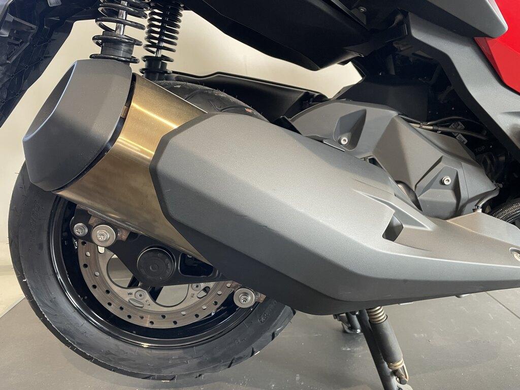 C 400 X