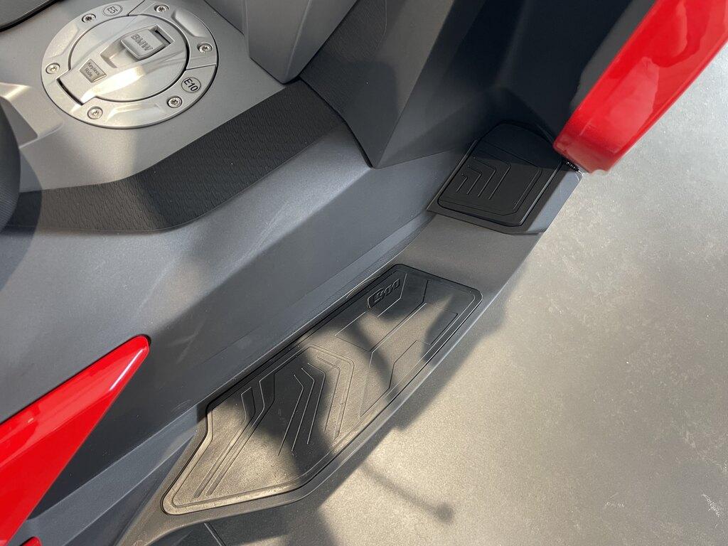 C 400 X