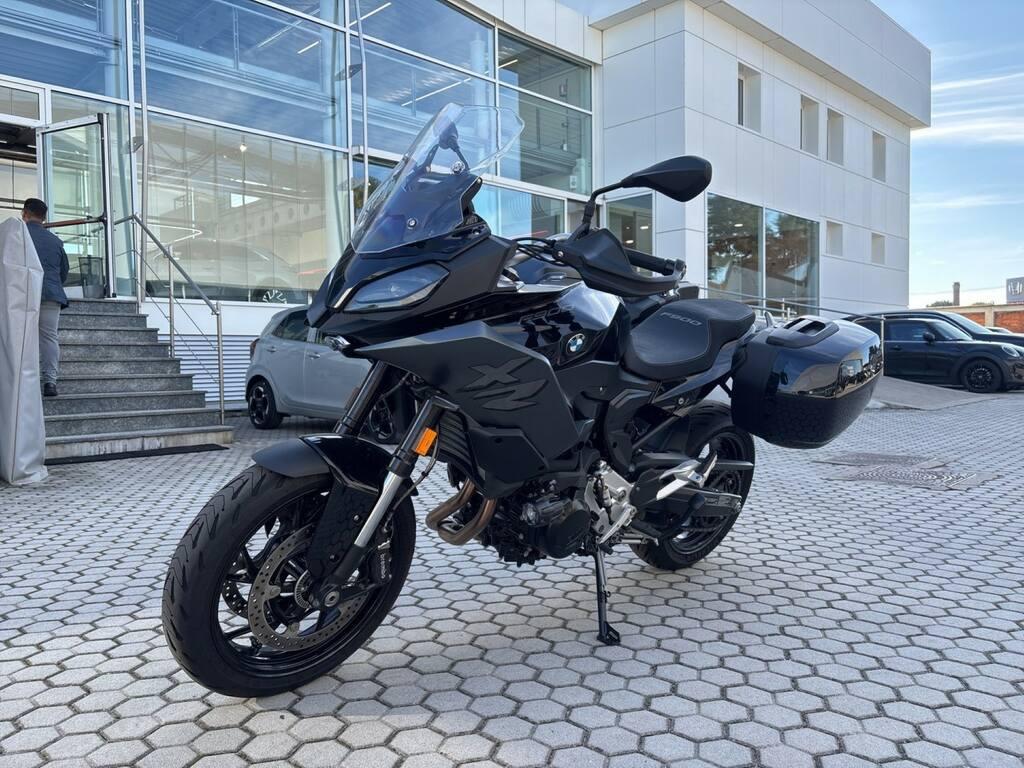 F 900 XR