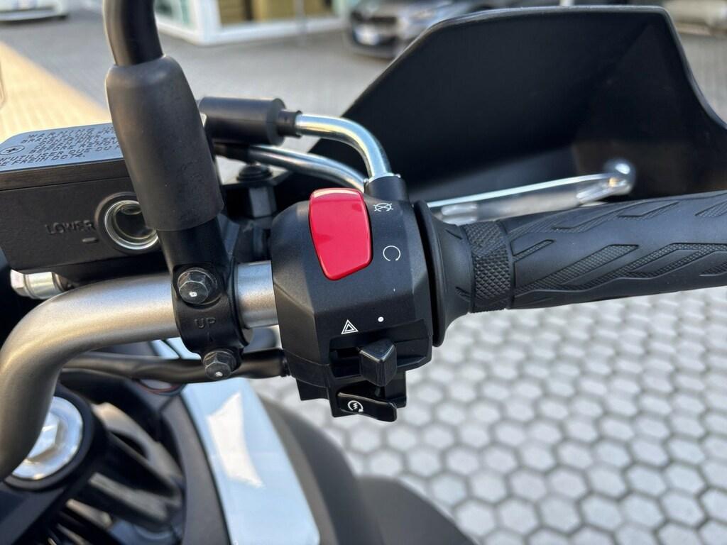 V-STROM 650