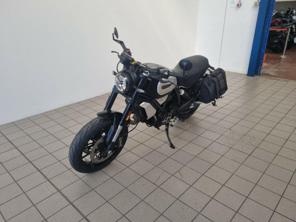 SCRAMBLER 1100